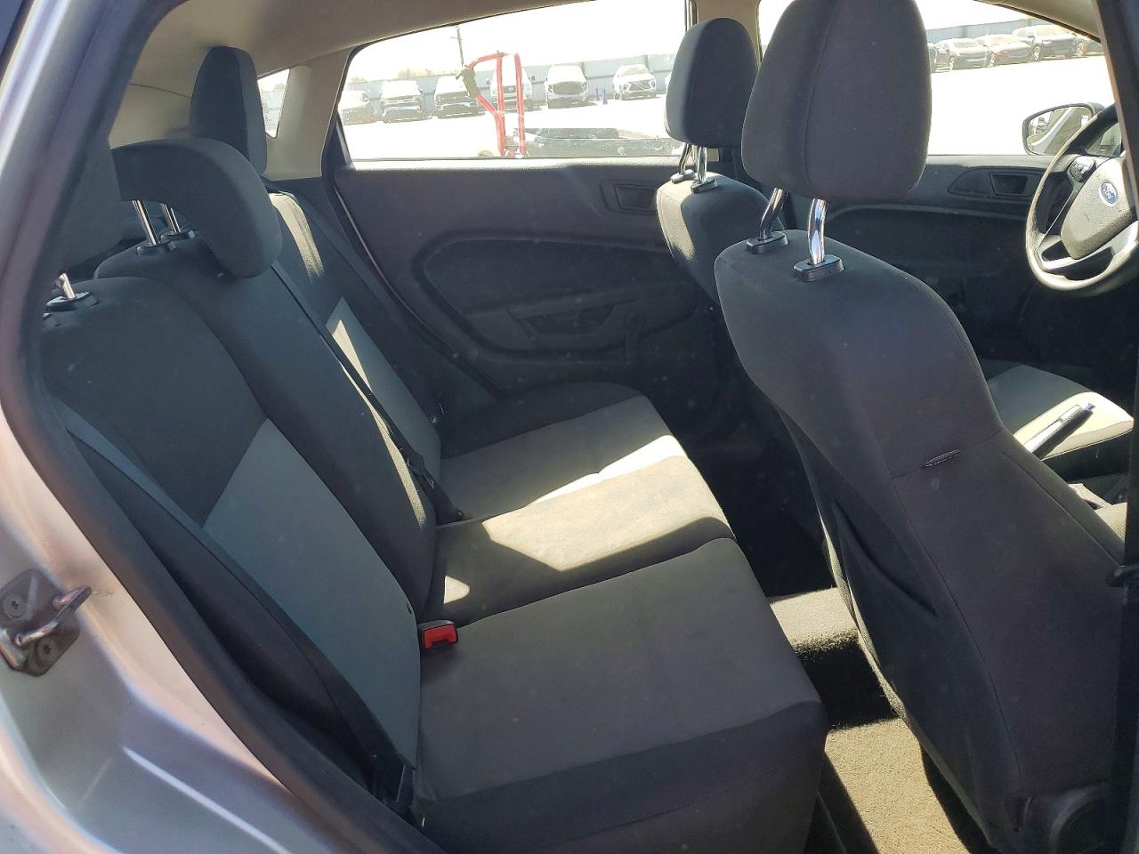 2016 FORD FIESTA S photo 10