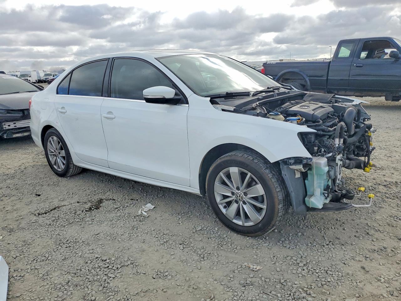 2015 VOLKSWAGEN JETTA SE photo 10
