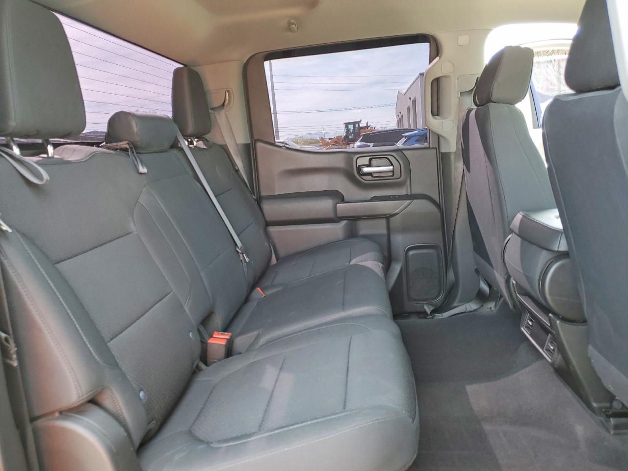 2020 CHEVROLET SILVERADO C1500 CUSTOM photo 19