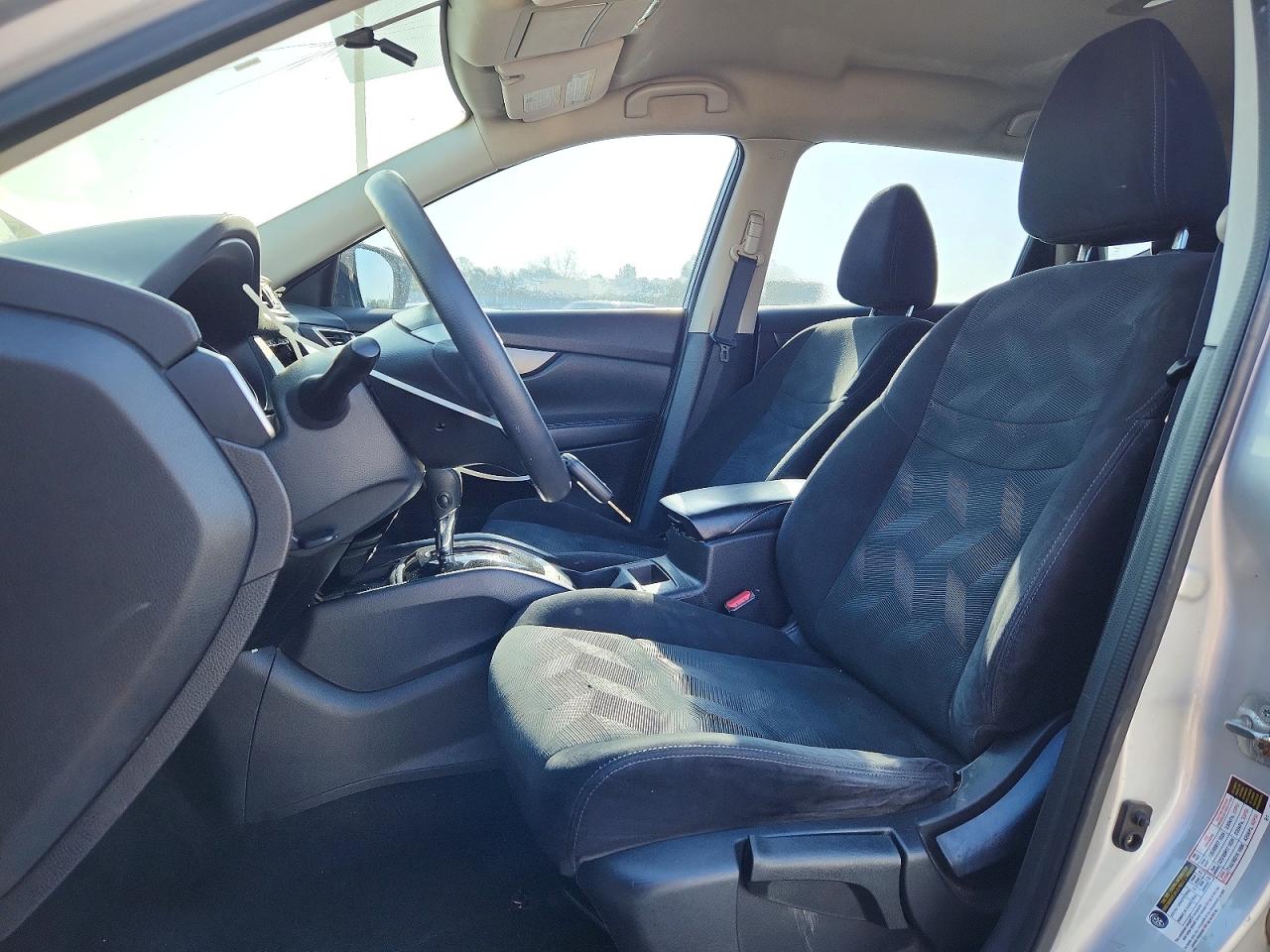 2014 NISSAN ROGUE S photo 13