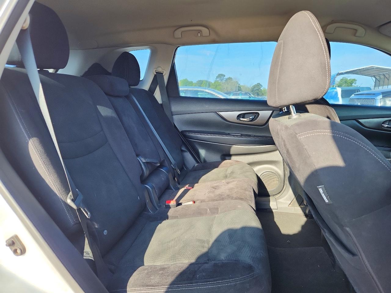 2014 NISSAN ROGUE S photo 21