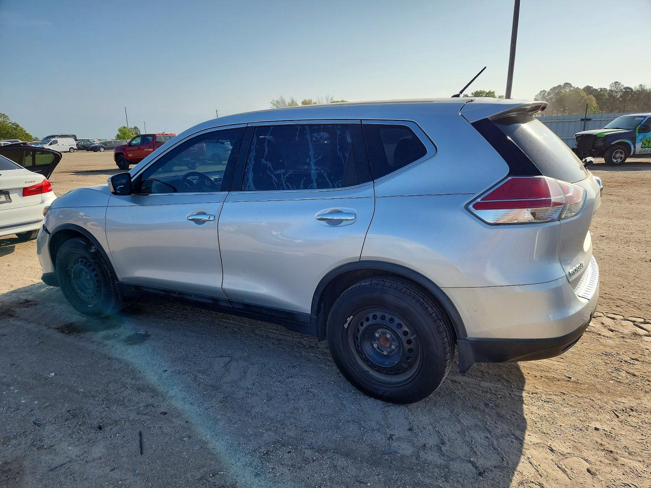 2014 NISSAN ROGUE S photo 3