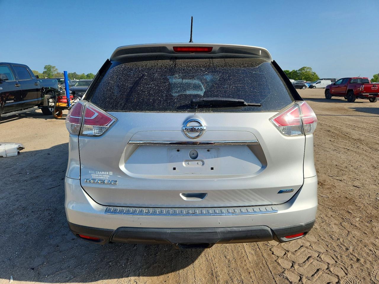 2014 NISSAN ROGUE S photo 11