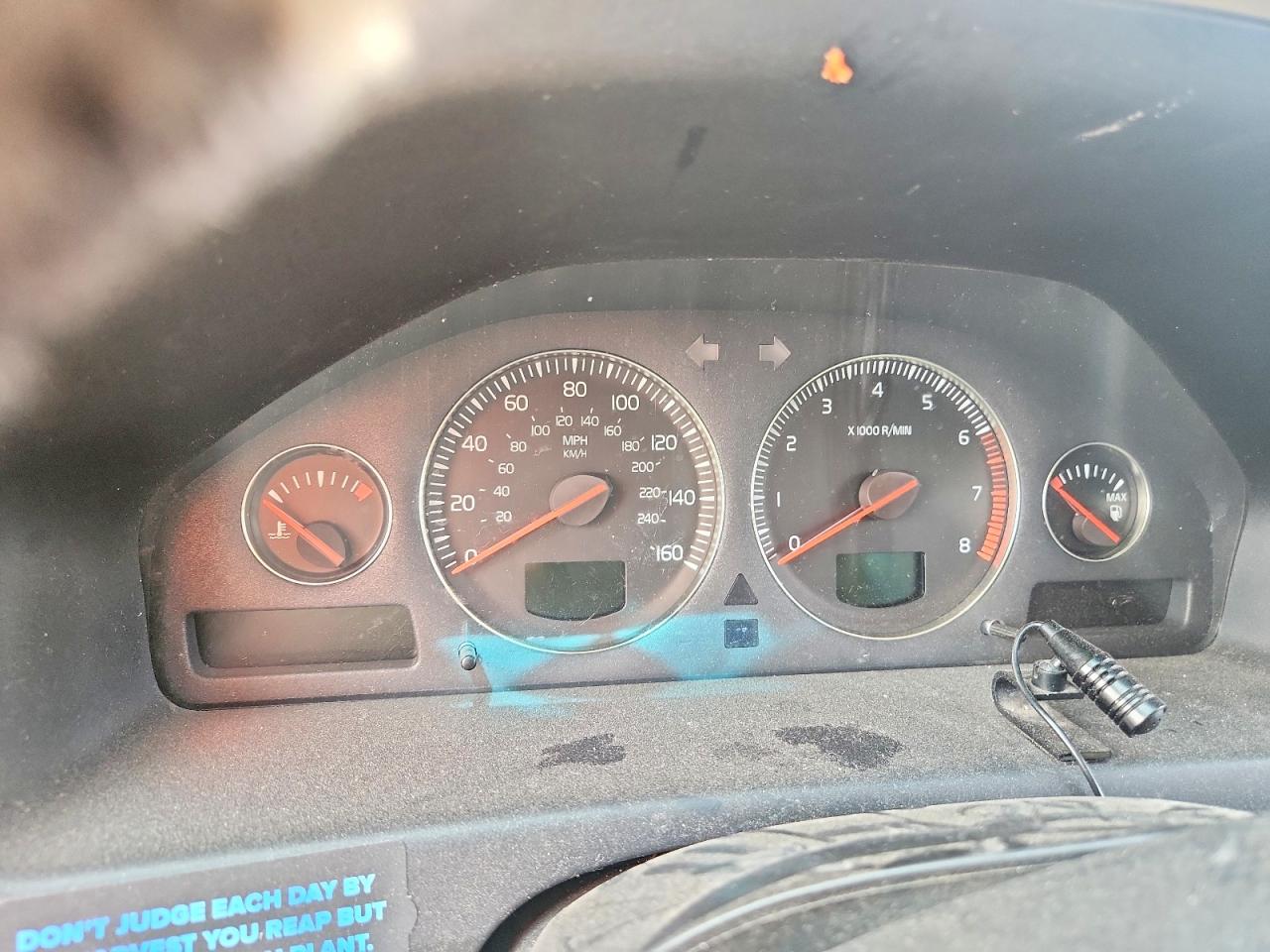 2004 VOLVO XC70 photo 25