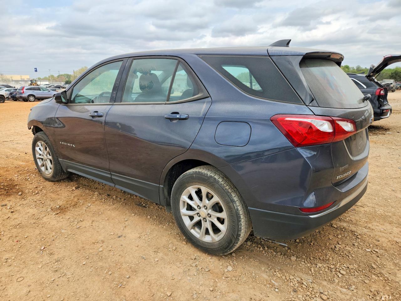 2018 CHEVROLET EQUINOX LS photo 4