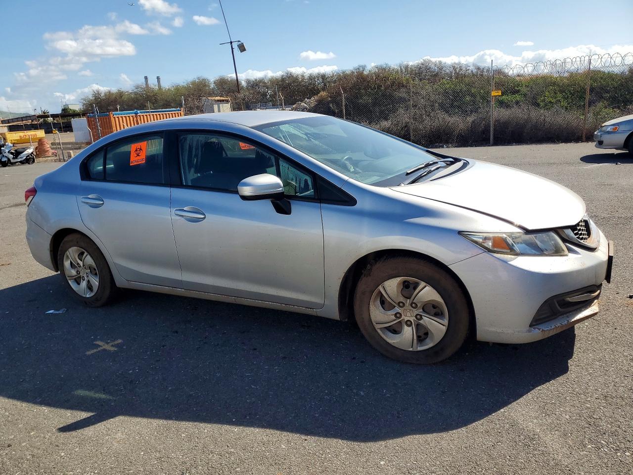 2015 HONDA CIVIC LX photo 4
