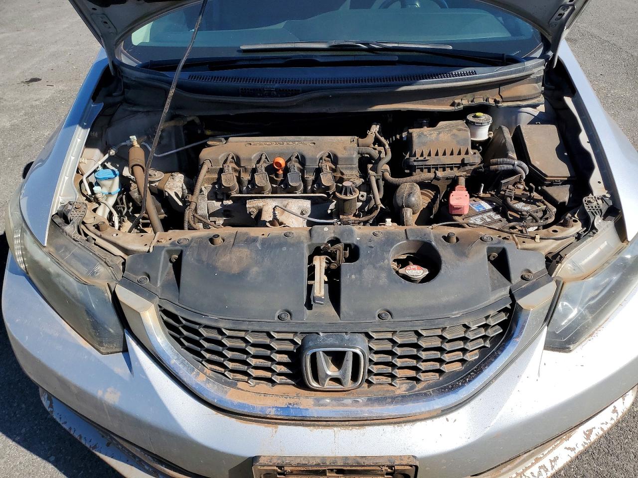 2015 HONDA CIVIC LX photo 11