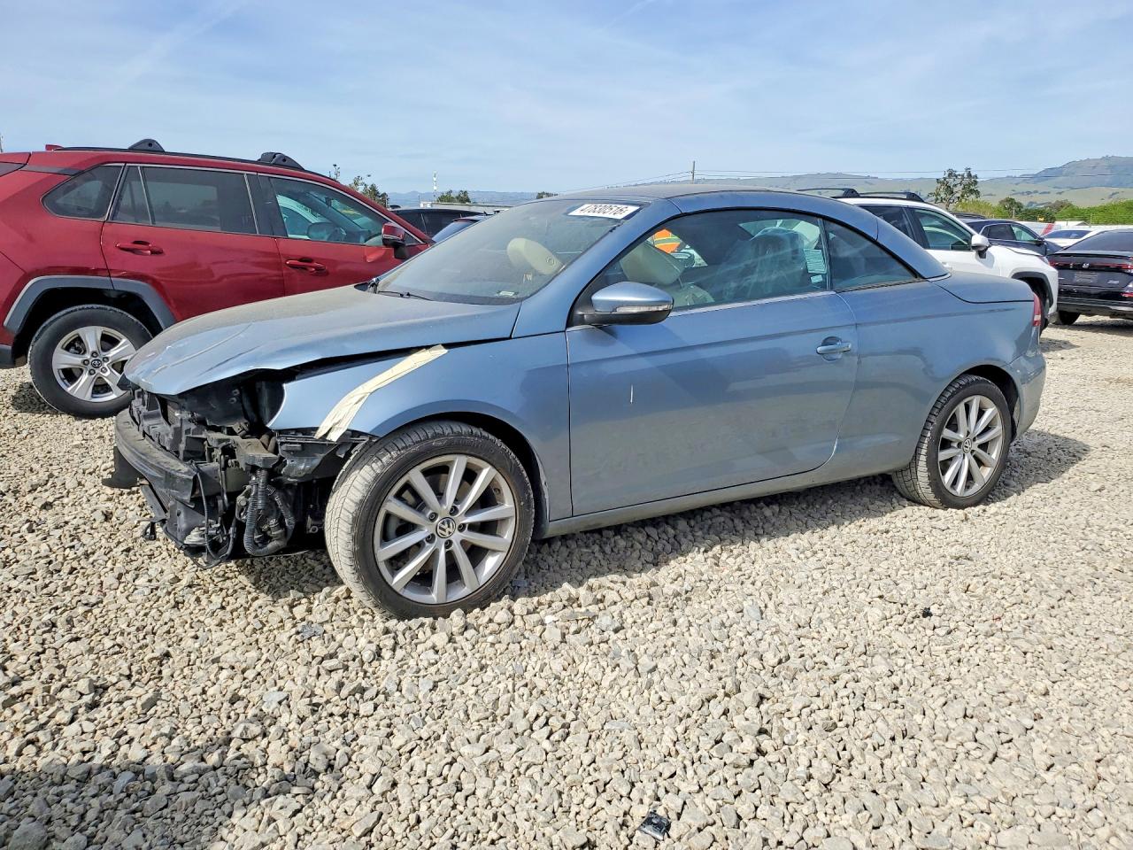 2013 VOLKSWAGEN EOS