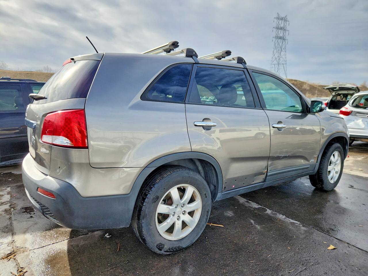 2011 KIA SORENTO LX photo 5