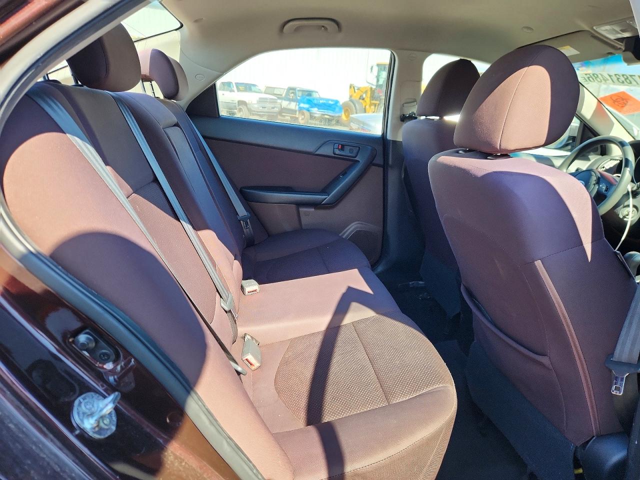 2010 KIA FORTE EX photo 19