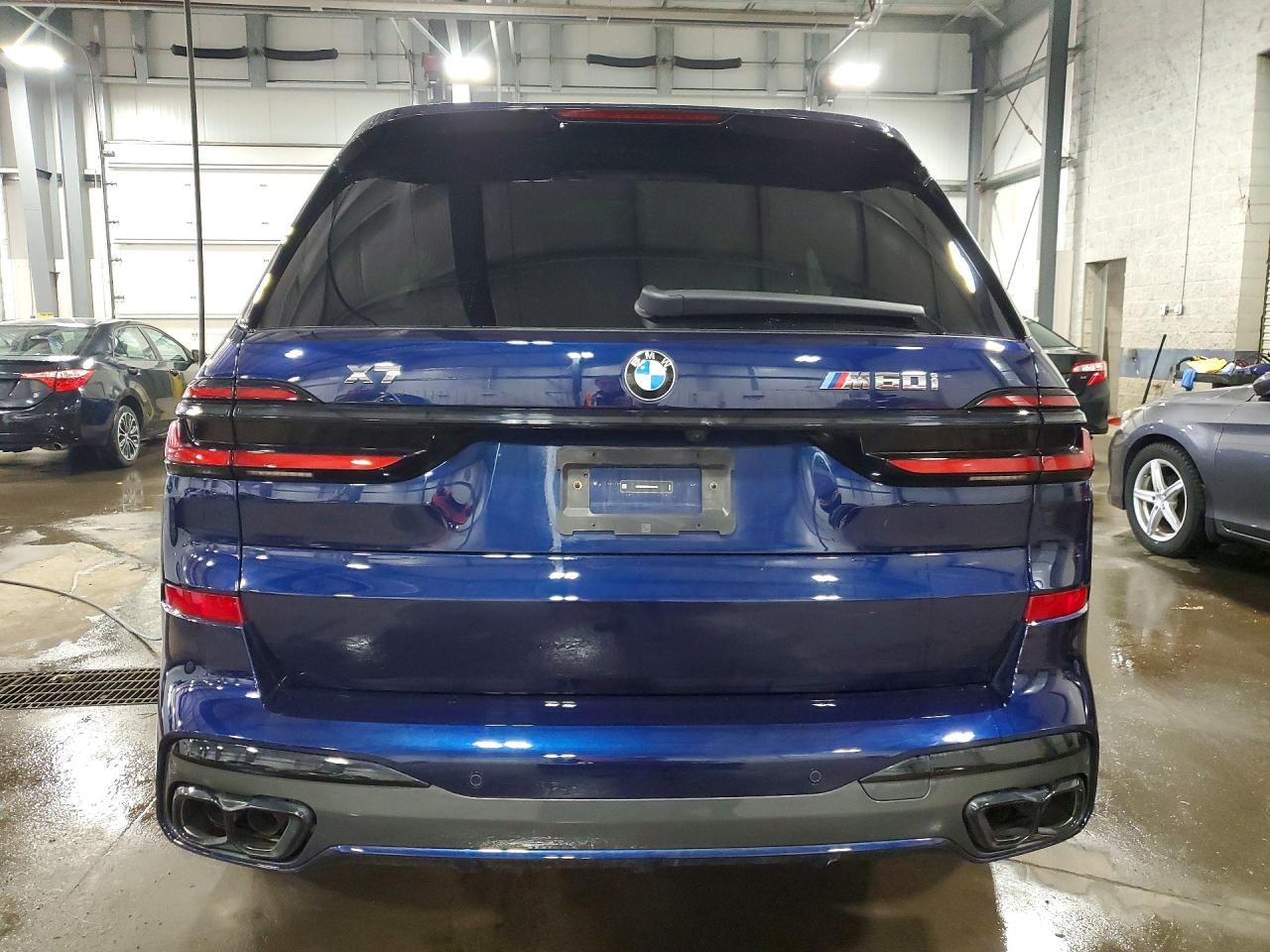 2025 BMW X7 M60I photo 11