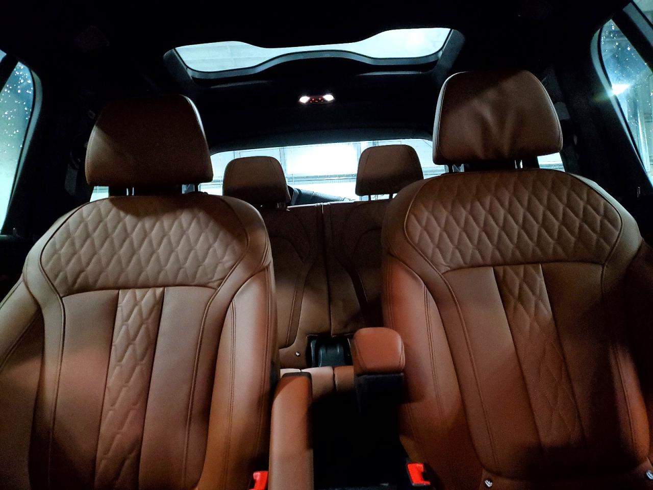 2025 BMW X7 M60I photo 19