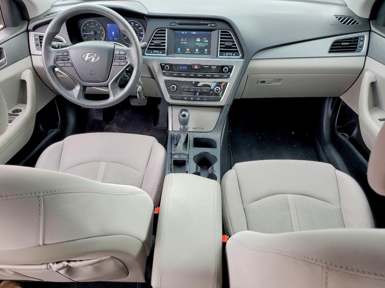 2016 HYUNDAI SONATA SE photo 8