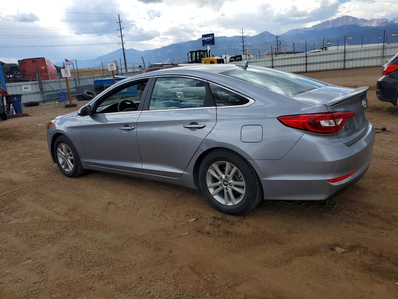 2016 HYUNDAI SONATA SE photo 2