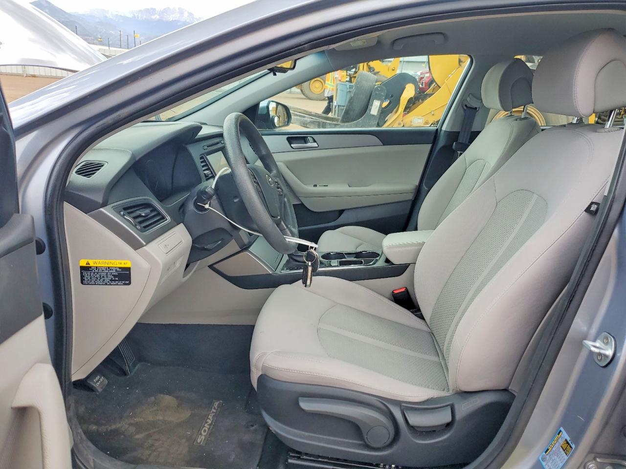 2016 HYUNDAI SONATA SE photo 7
