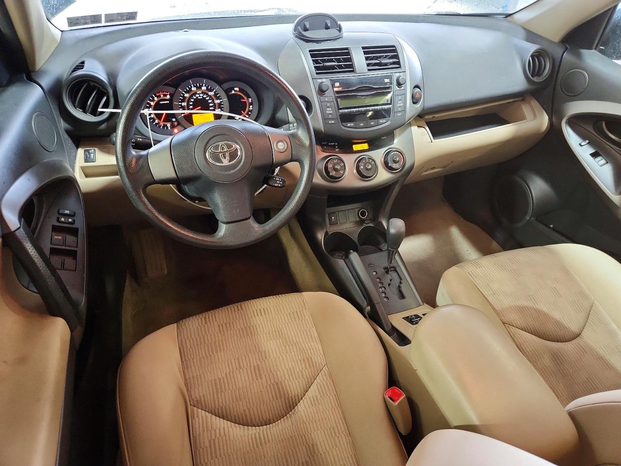 2011 TOYOTA RAV4 BASE photo 15