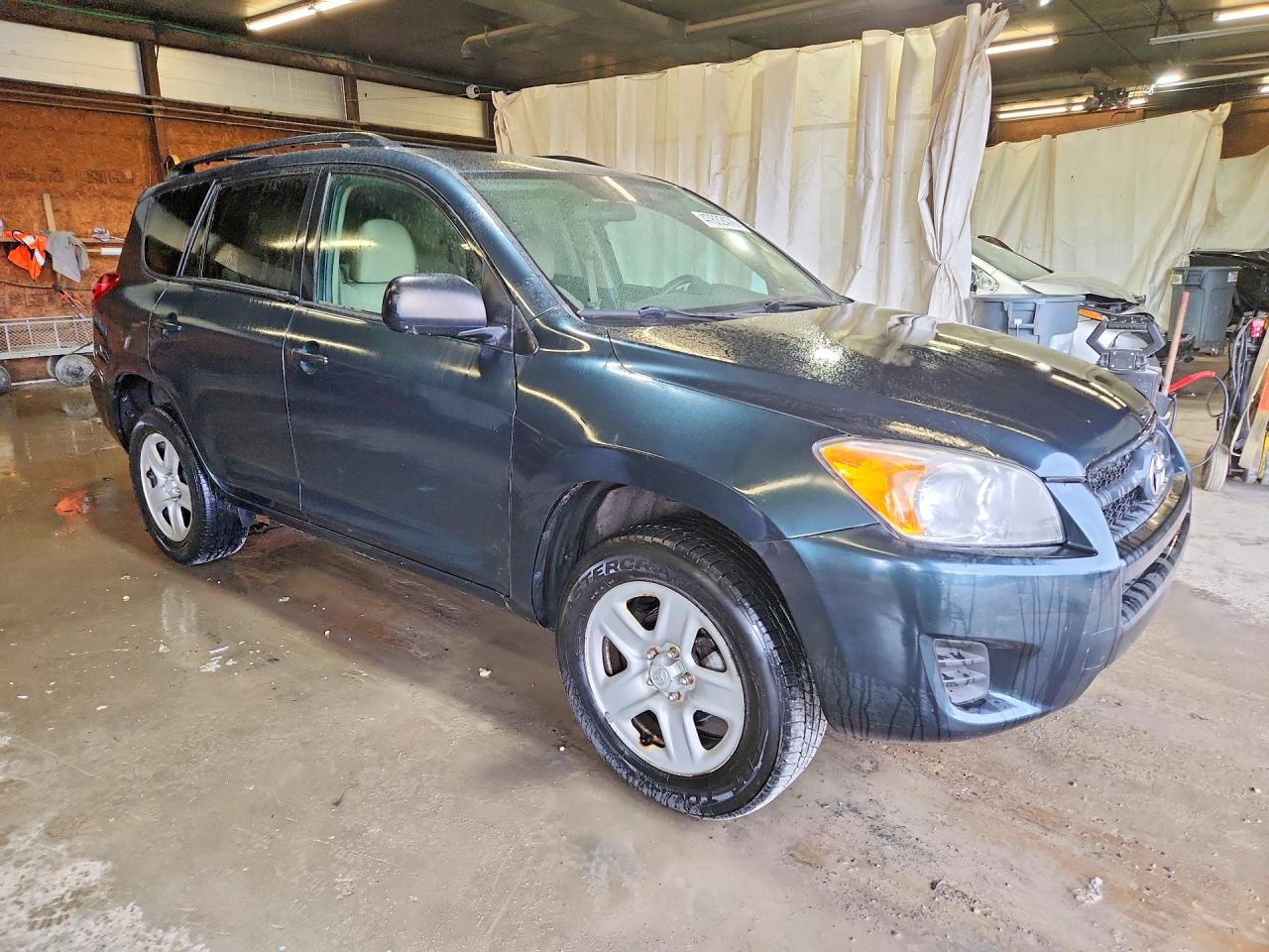 2011 TOYOTA RAV4 BASE photo 7