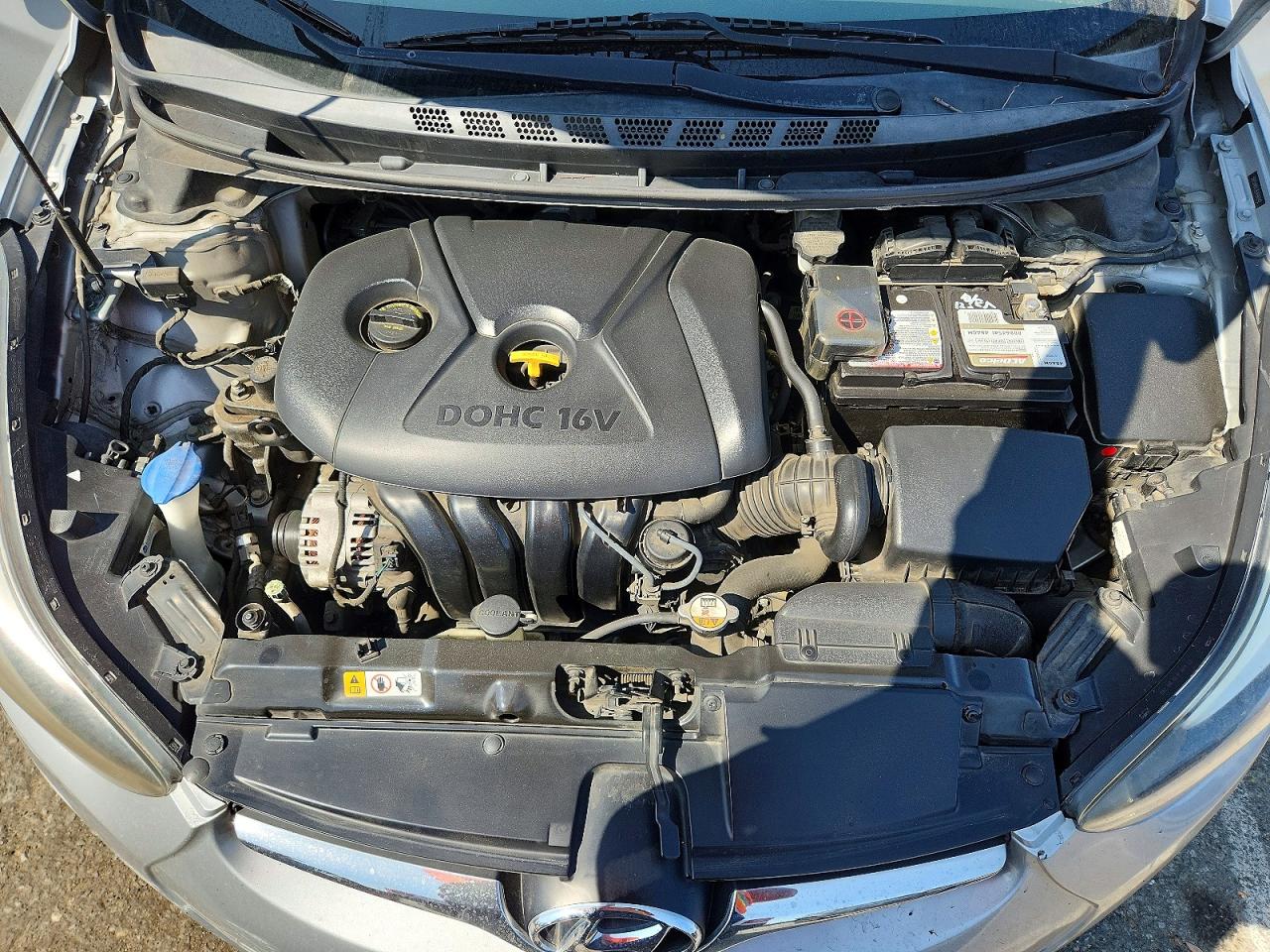 2014 HYUNDAI ELANTRA SE photo 31