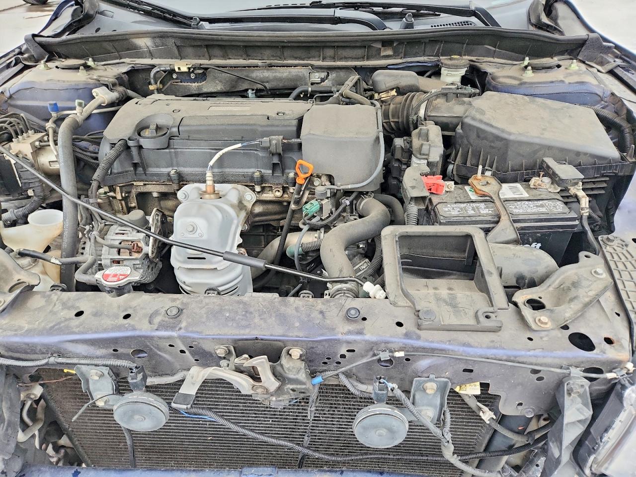 2017 HONDA ACCORD LX photo 11