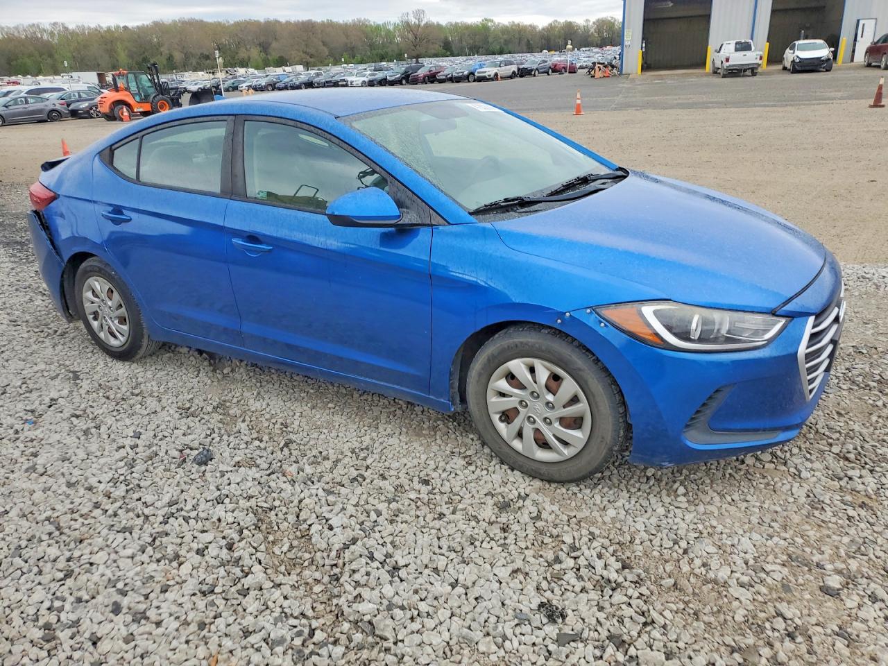 2017 HYUNDAI ELANTRA SE photo 10