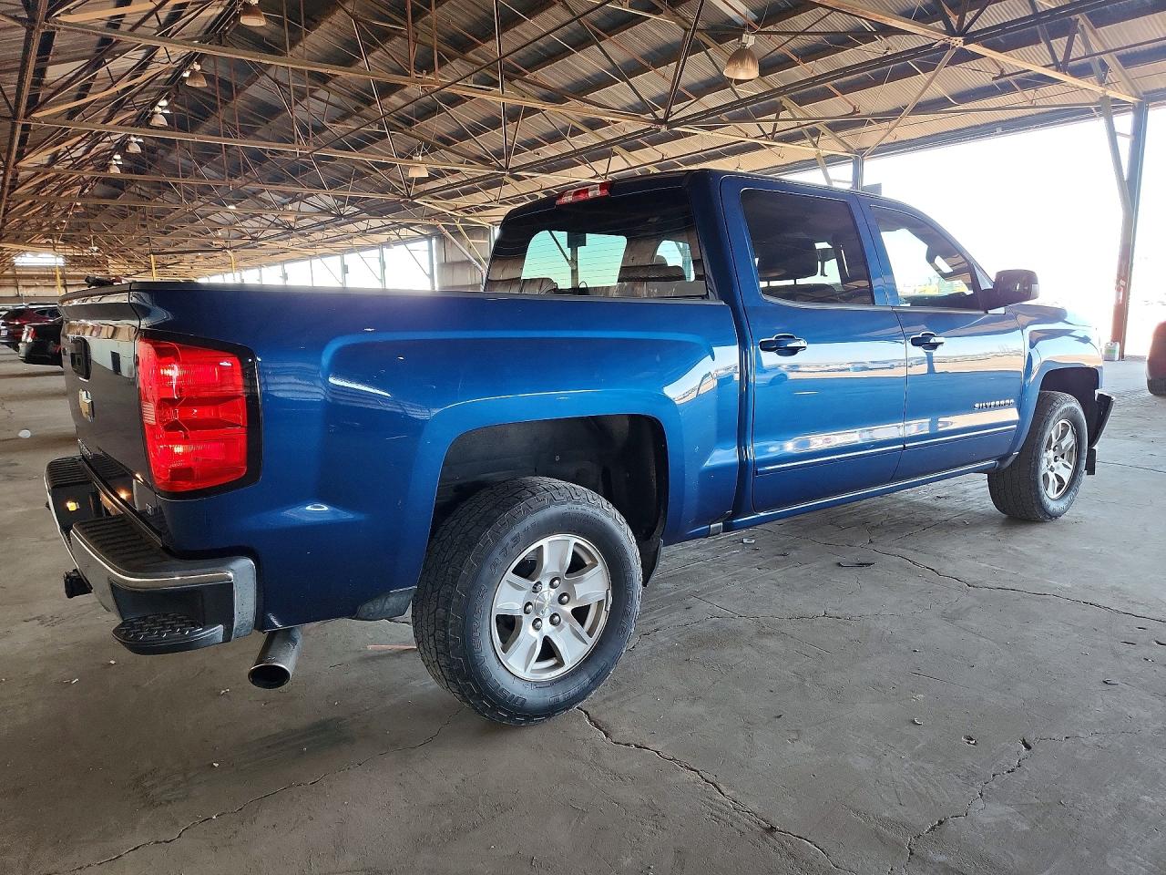 2017 CHEVROLET SILVERADO C1500 LT photo 5
