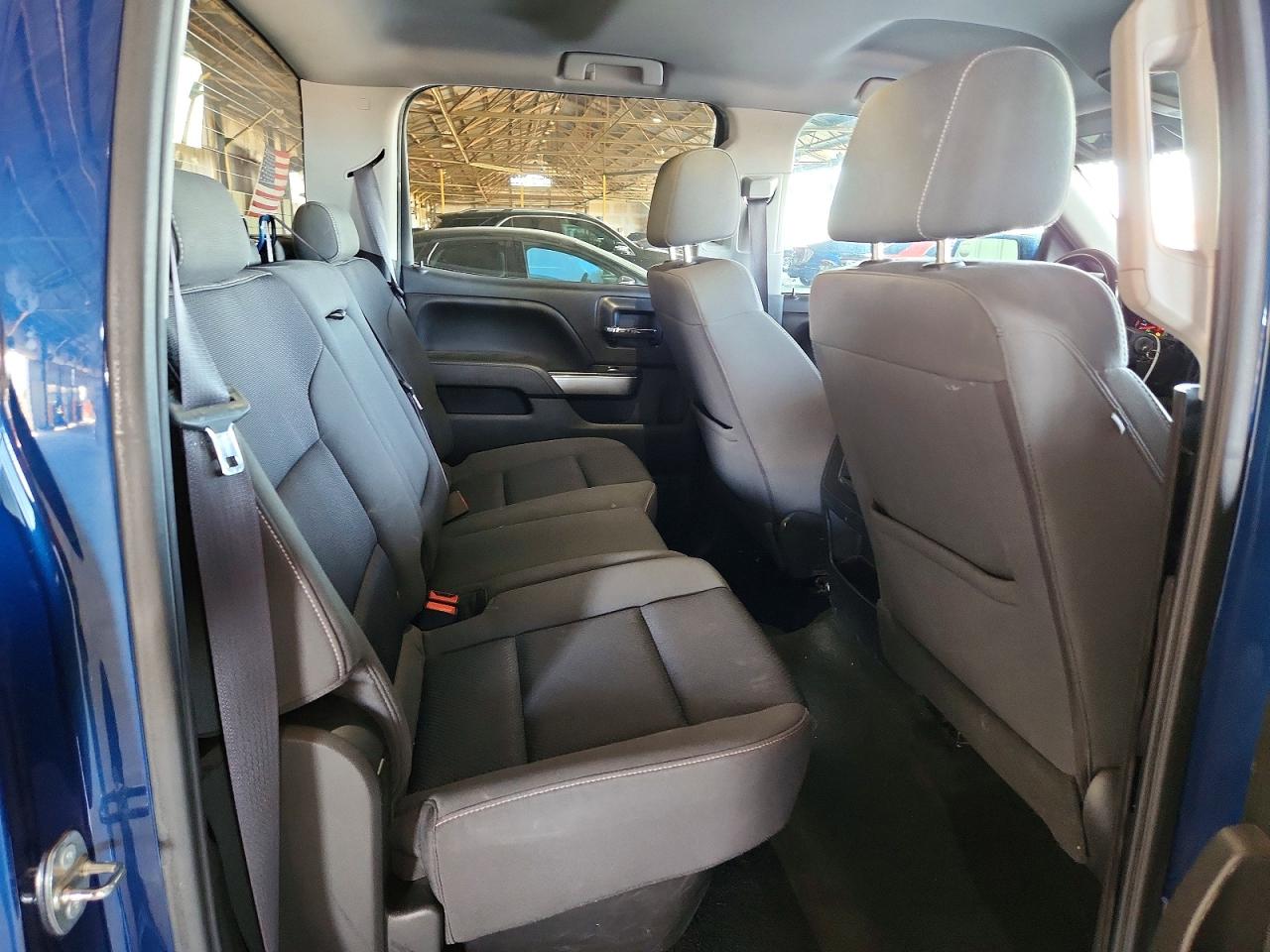 2017 CHEVROLET SILVERADO C1500 LT photo 19