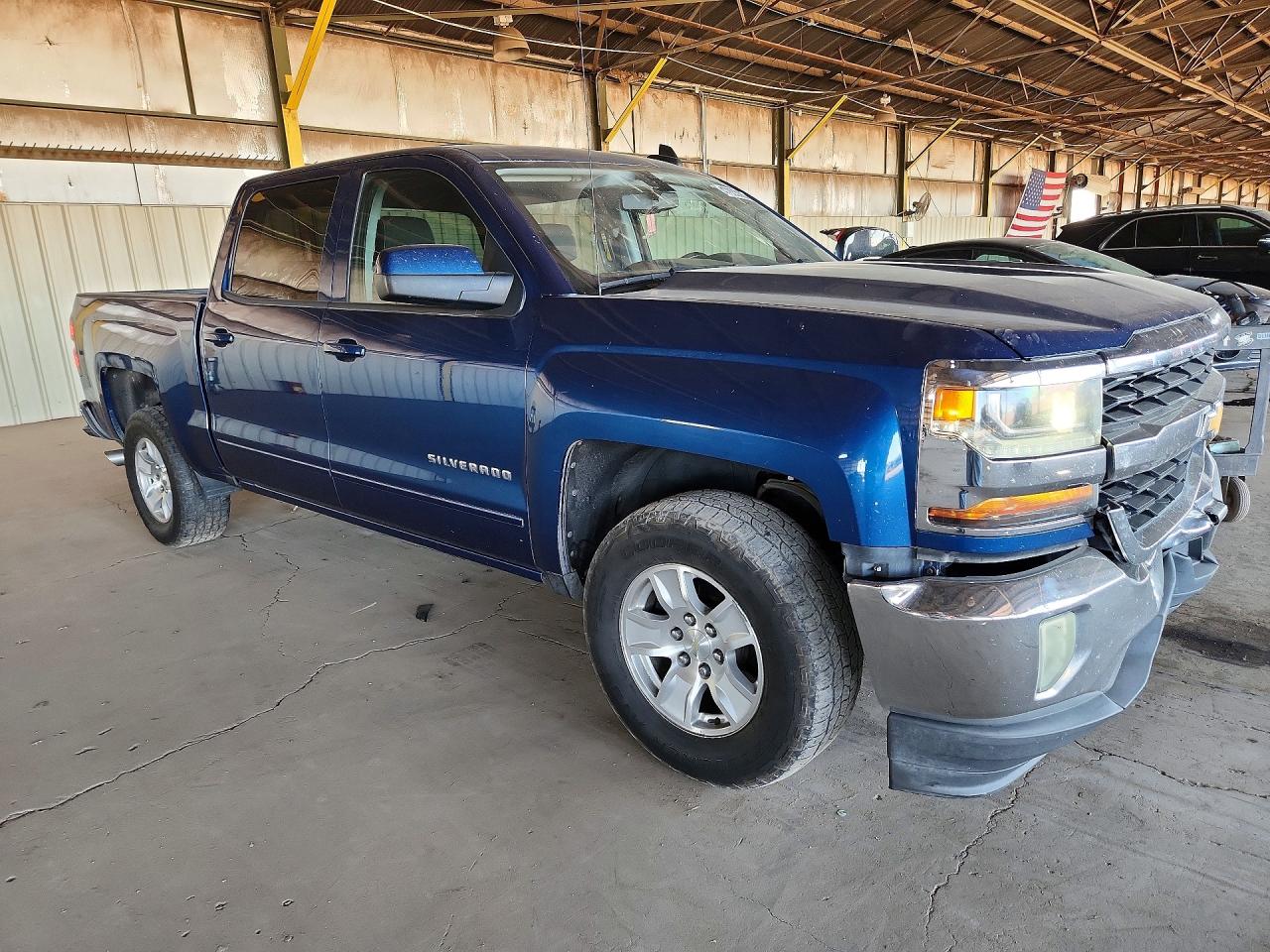 2017 CHEVROLET SILVERADO C1500 LT photo 7