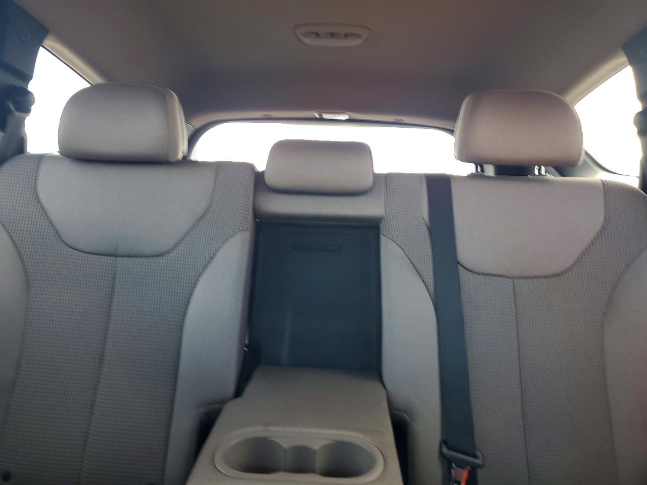 2019 HYUNDAI SANTA FE SEL PLUS 2.4L photo 28