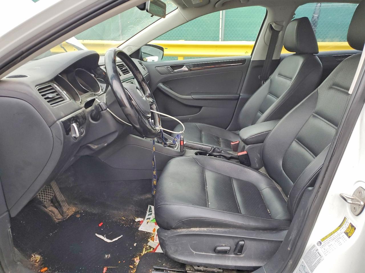 2017 VOLKSWAGEN JETTA SEL photo 19