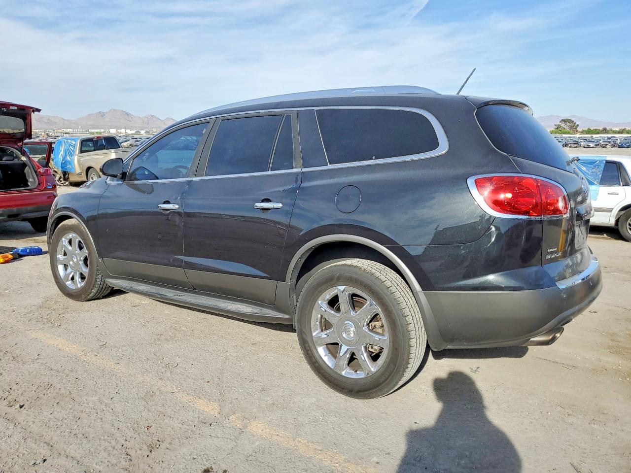 2010 BUICK ENCLAVE CXL photo 3