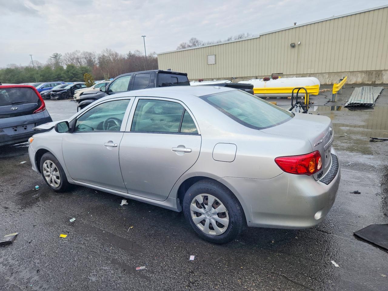 2009 TOYOTA COROLLA LE photo 4