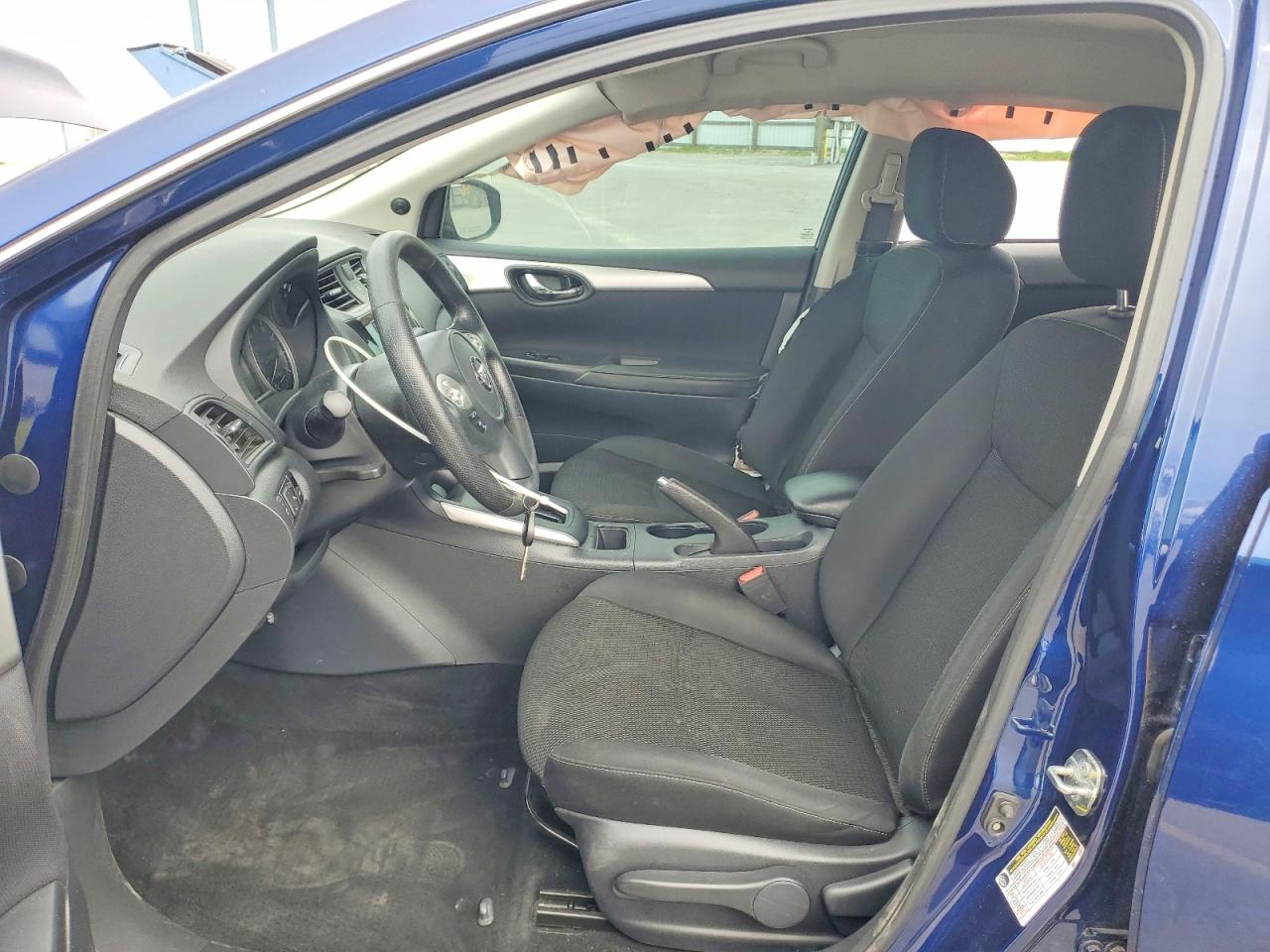 2019 NISSAN SENTRA S photo 19