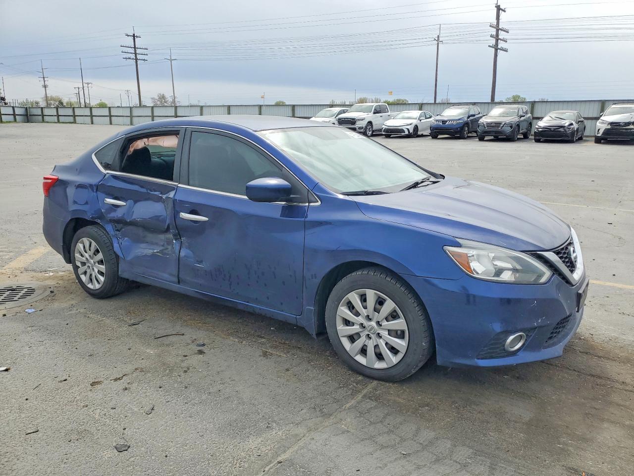 2019 NISSAN SENTRA S photo 10