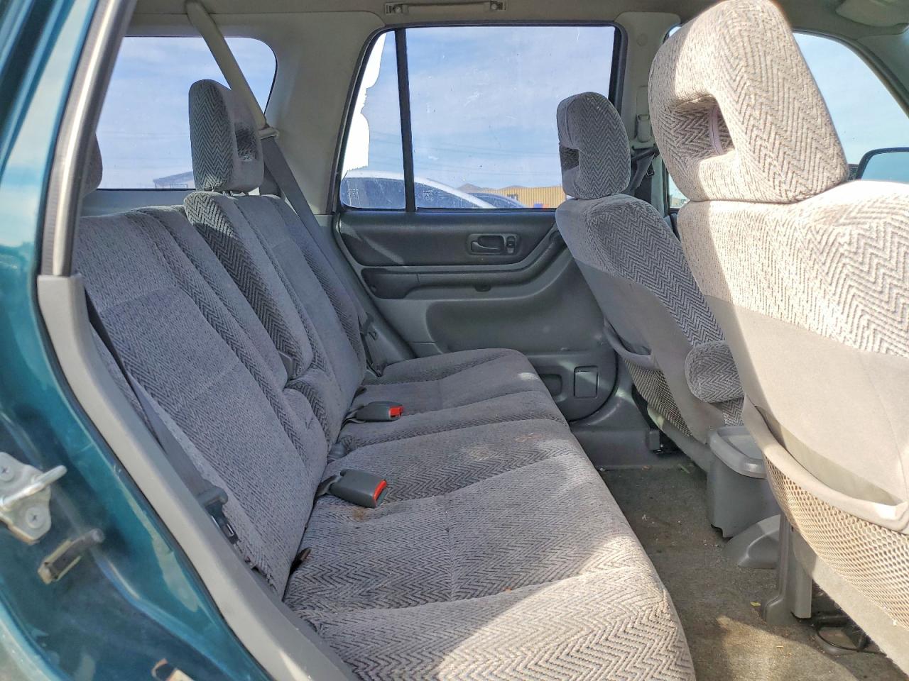 1998 HONDA CR-V LX photo 10