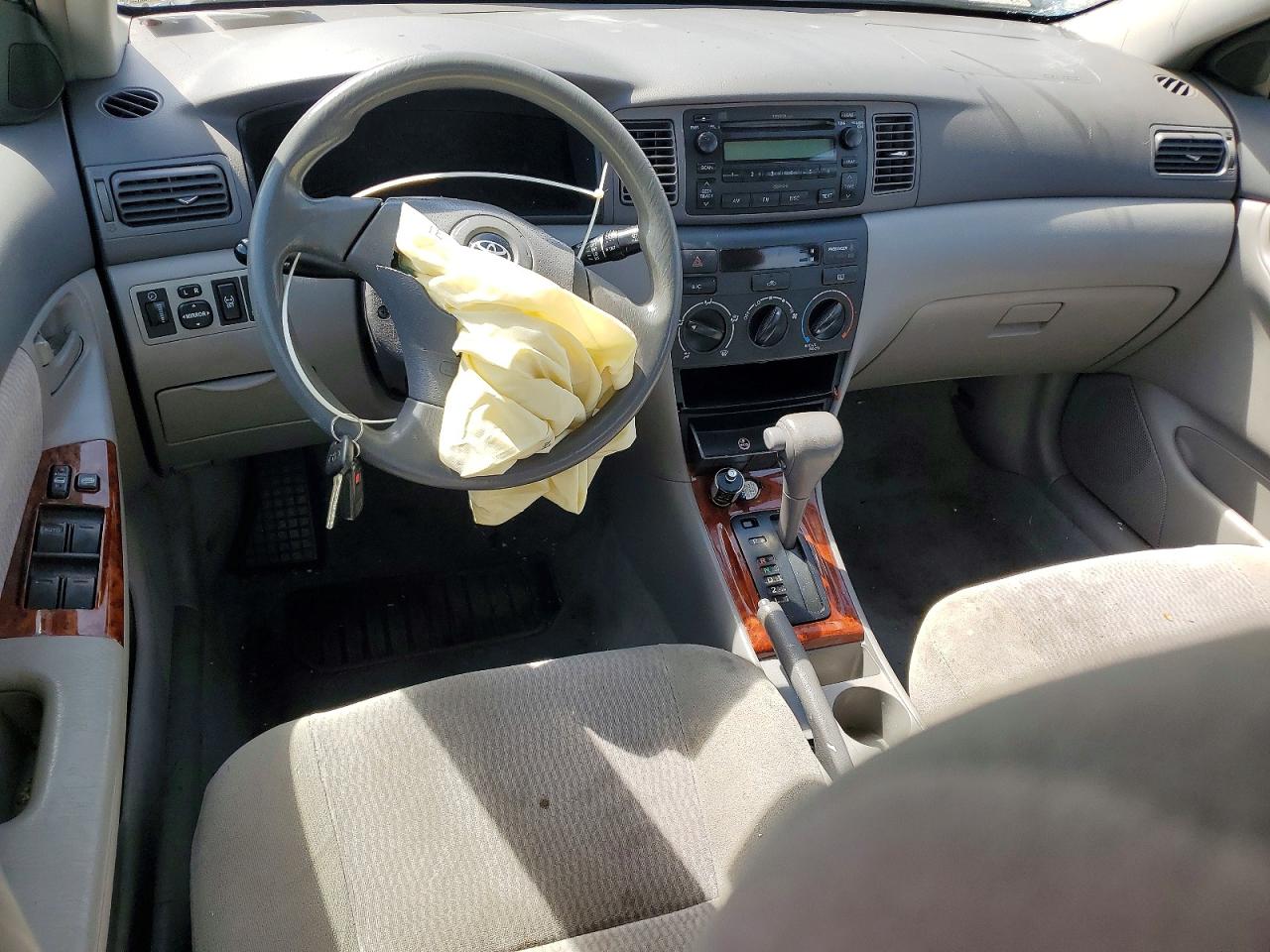 2006 TOYOTA COROLLA LE photo 22