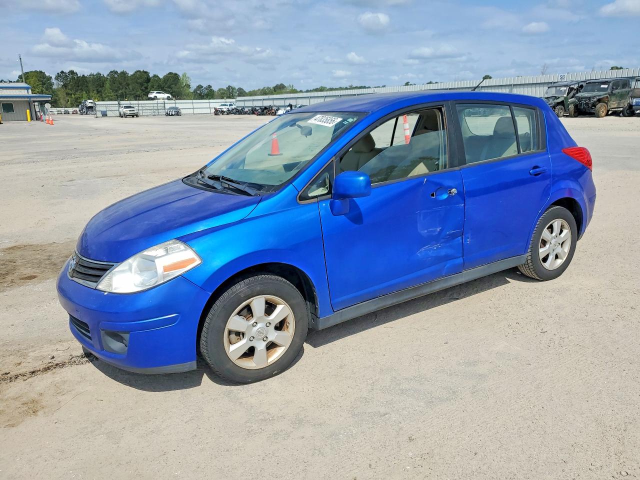 2012 NISSAN VERSA