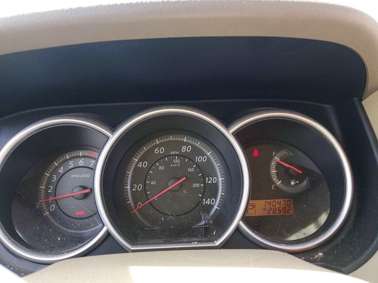 2012 NISSAN VERSA 1.8 S photo 25