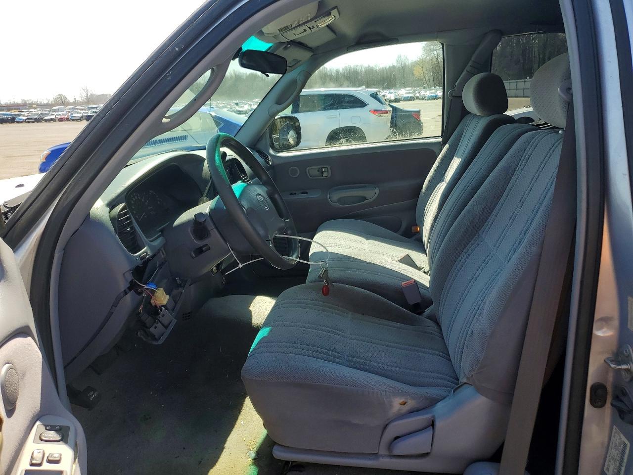 2000 TOYOTA TUNDRA SR5 photo 7
