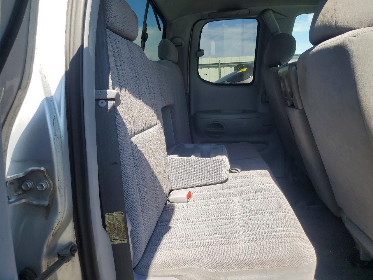 2000 TOYOTA TUNDRA SR5 photo 10