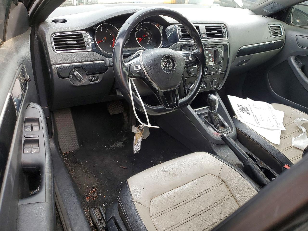 2015 VOLKSWAGEN JETTA SE photo 15