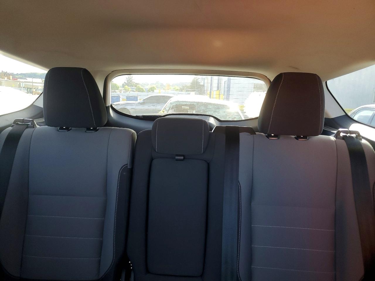 2016 FORD ESCAPE SE photo 10