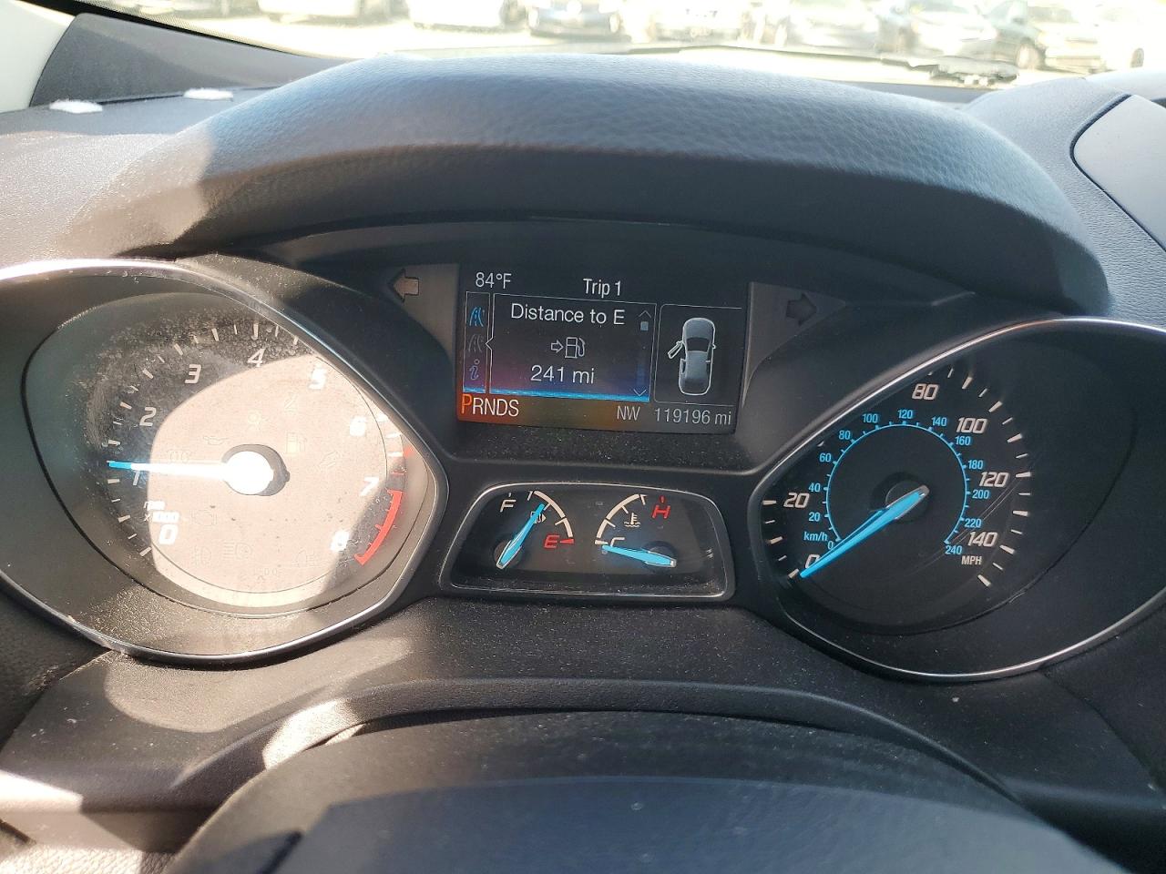 2016 FORD ESCAPE SE photo 9