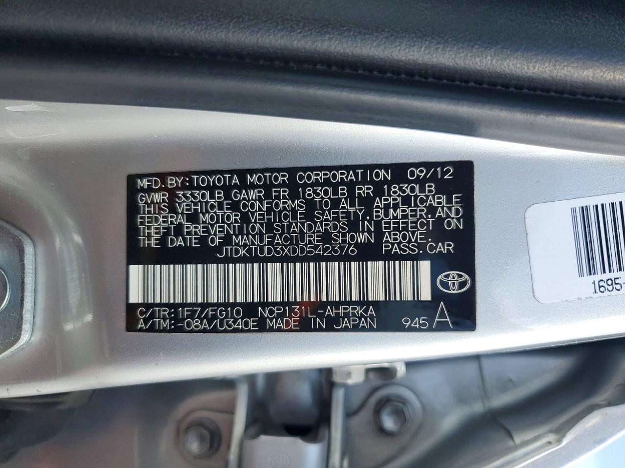 2013 TOYOTA YARIS 5-DOOR LE photo 37
