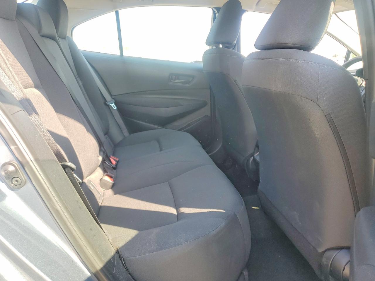 2024 TOYOTA COROLLA LE photo 19