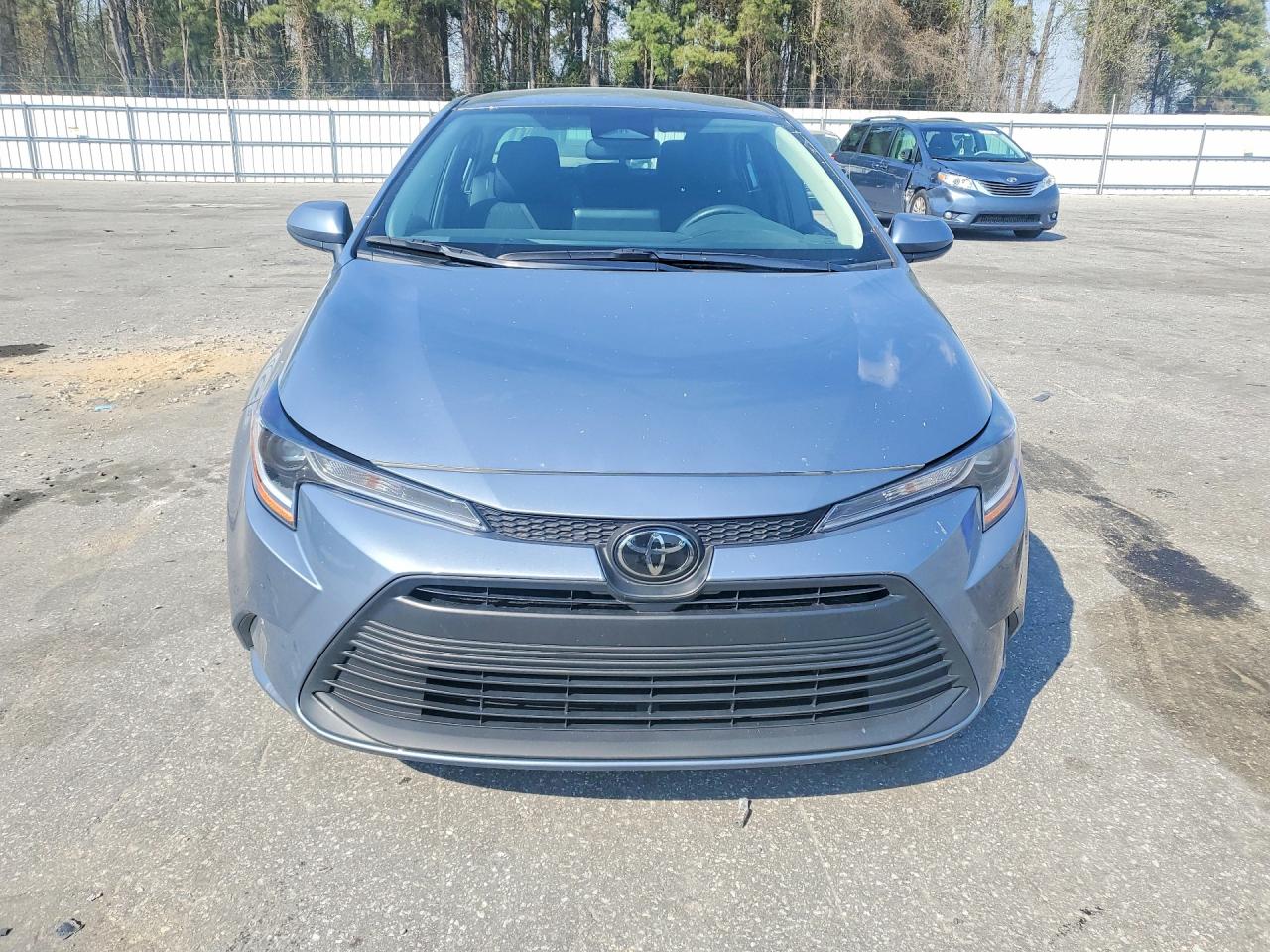 2024 TOYOTA COROLLA LE photo 9