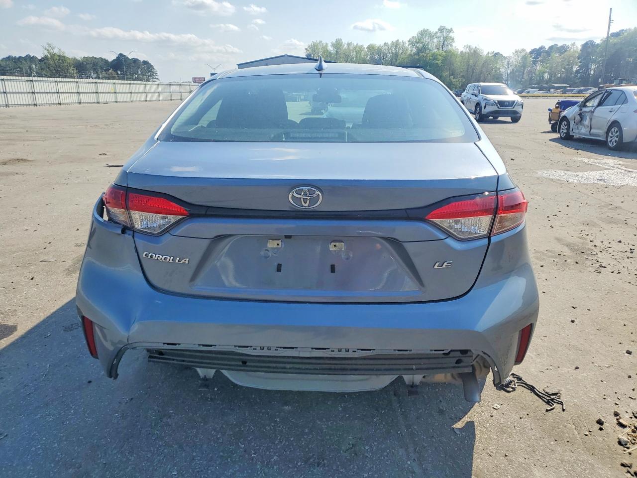 2024 TOYOTA COROLLA LE photo 11