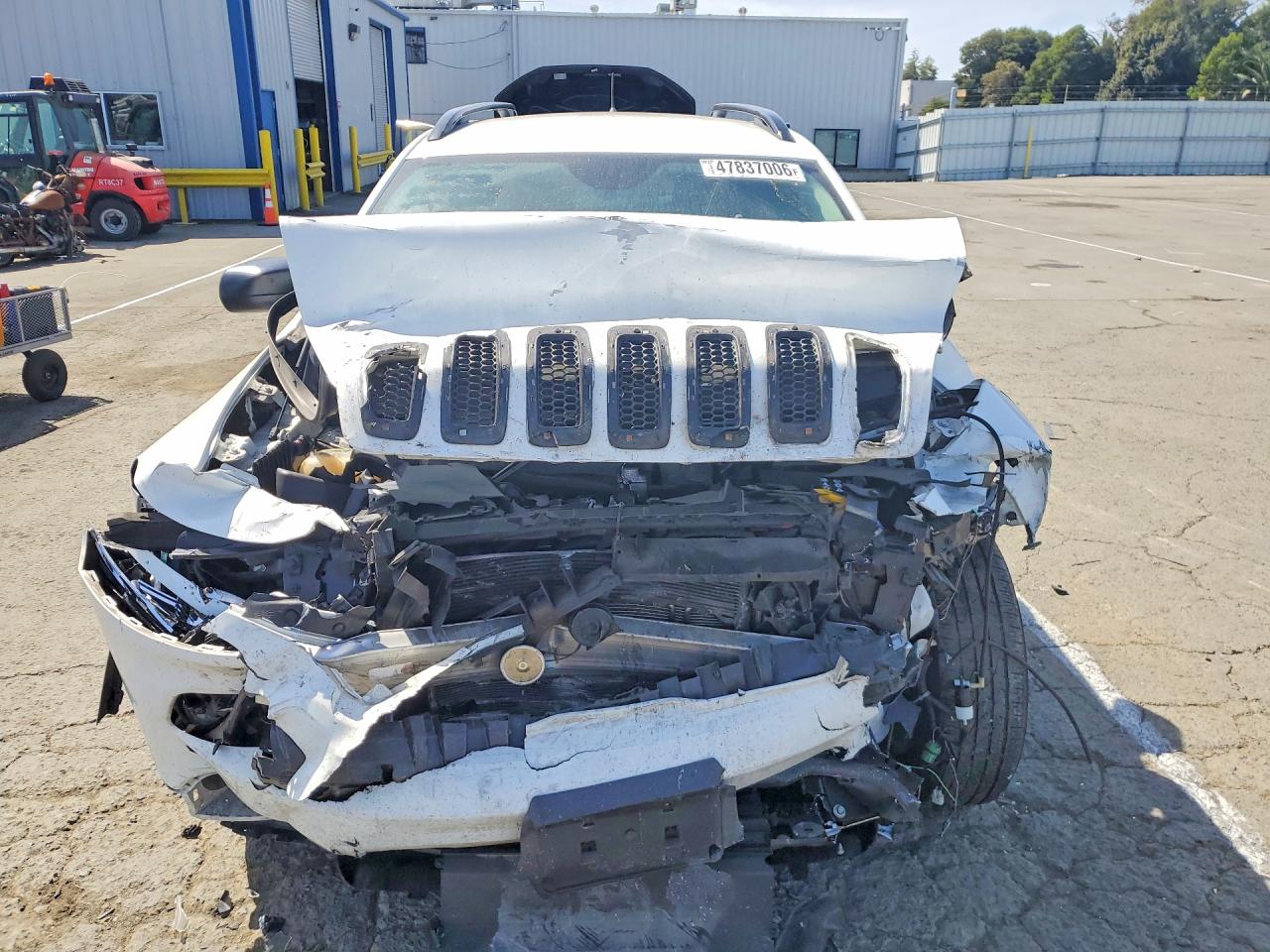 2017 JEEP CHEROKEE SPORT photo 5