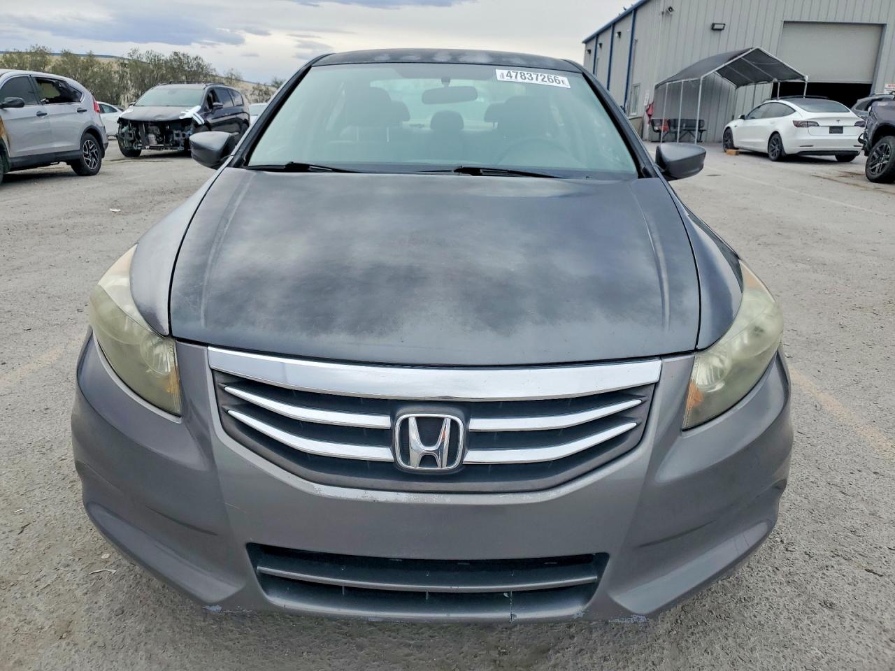 2012 HONDA ACCORD LX photo 5