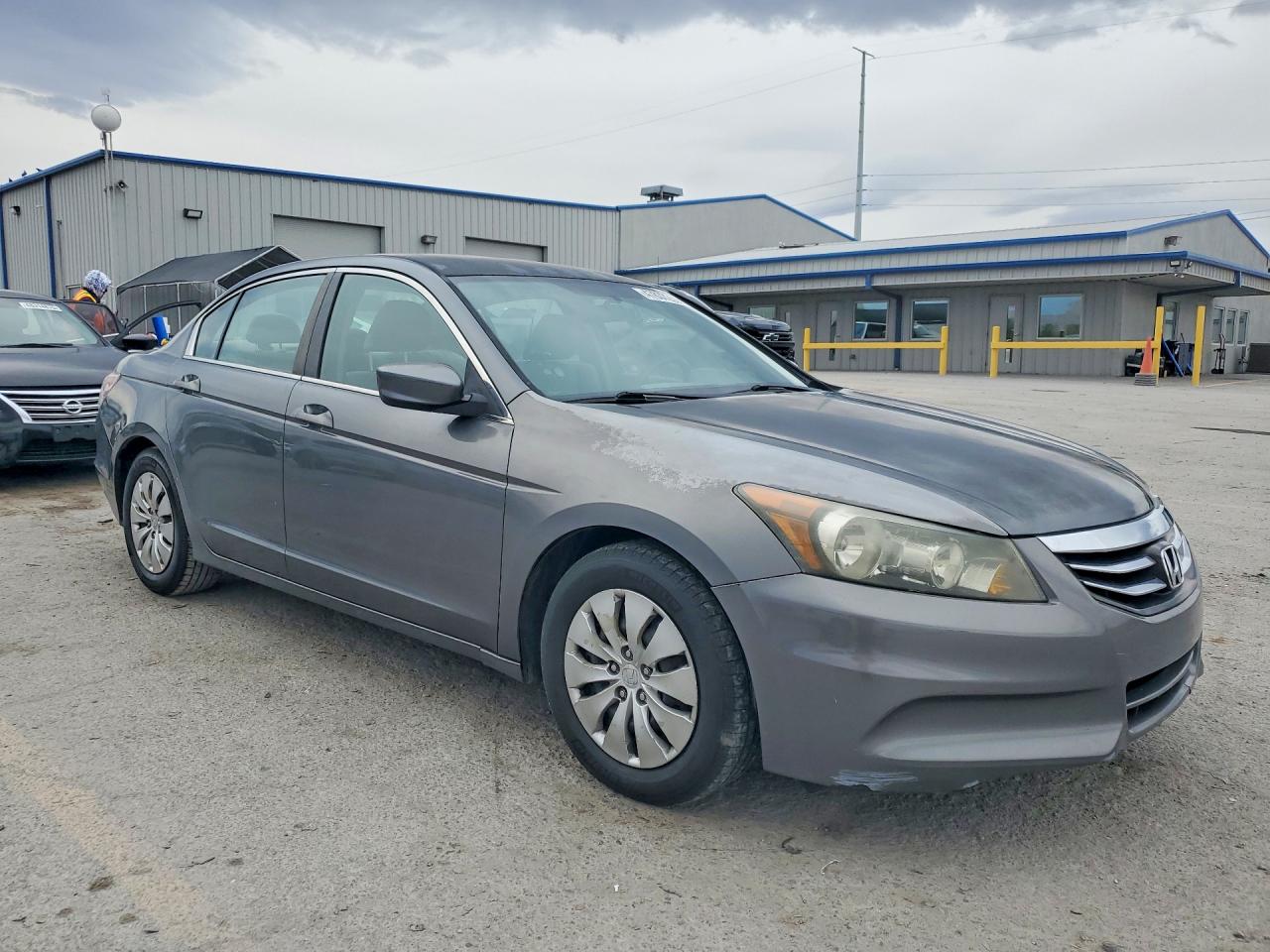 2012 HONDA ACCORD LX photo 4