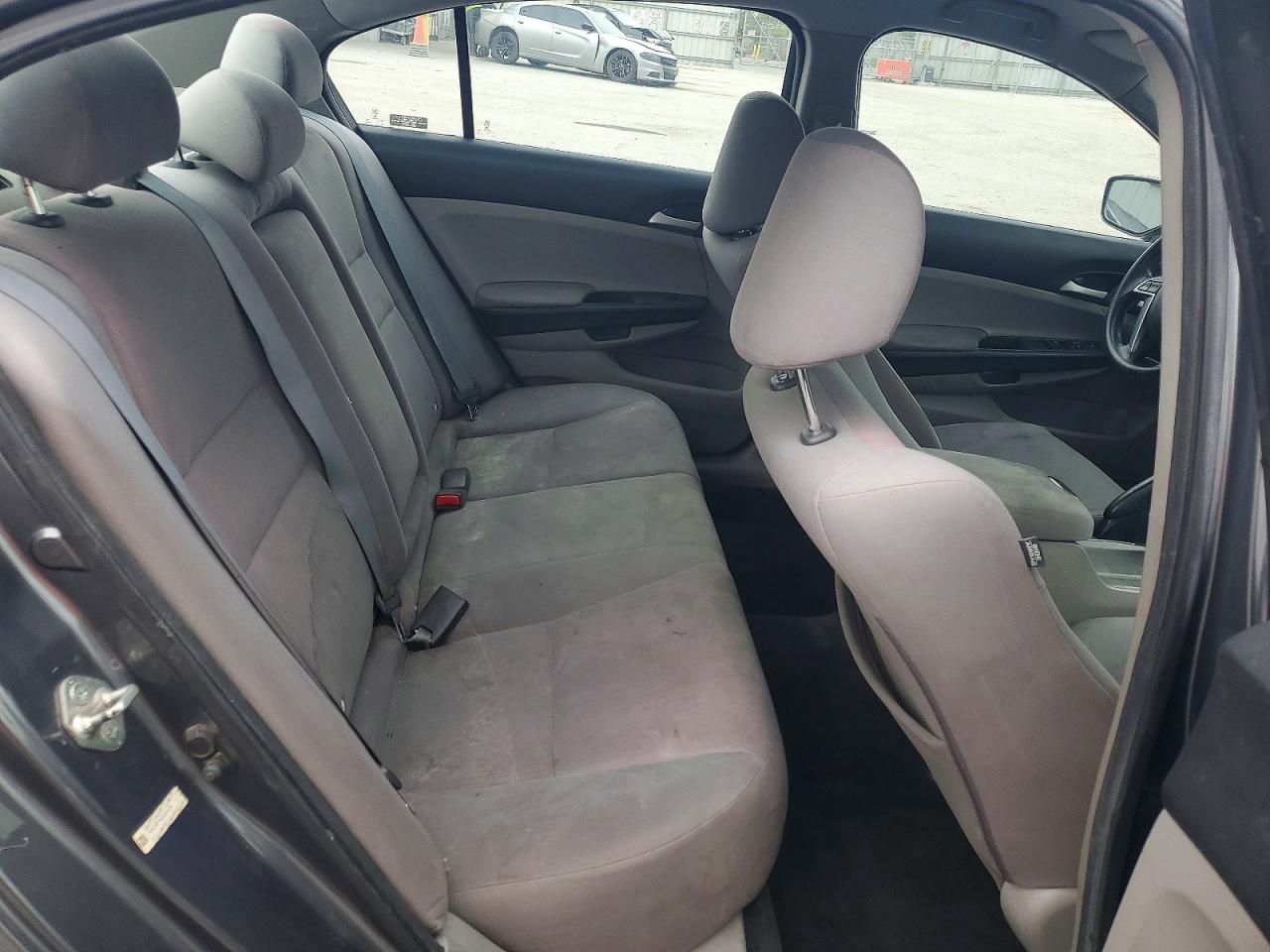2012 HONDA ACCORD LX photo 10
